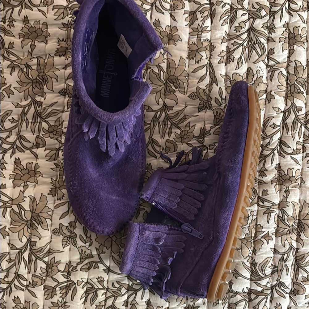 Minnetonka Purple Suede Fringe Boots